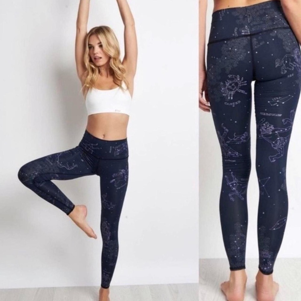Teeki Stardust Hot Pant Navy Blue Zodiac Constellation Leggings Yoga Mystical M
